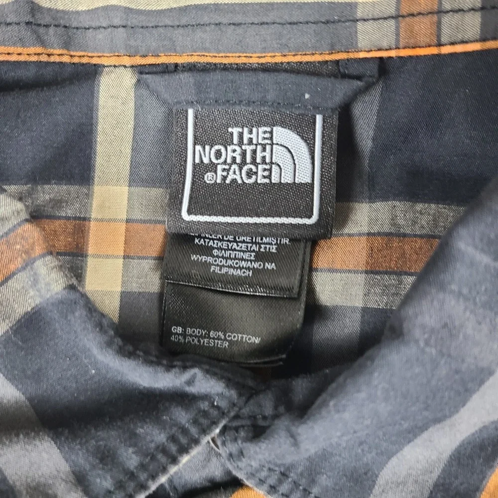 The North Face Shirt Mens Small Black Orange Plaid‎ Casual Snap Button Up